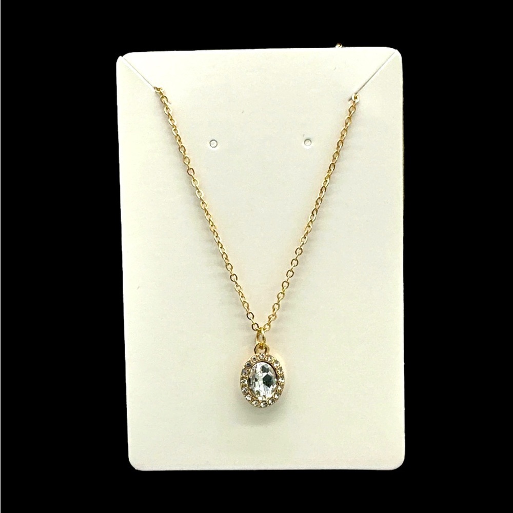 Elegant Cubic Zirconia Pendant‎